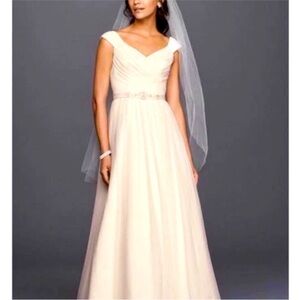 David's Bridal Elegant Cream Gown